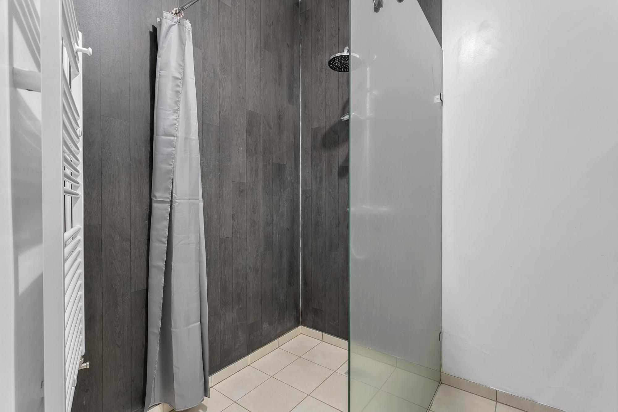 Bright Apartment In The Heart Of The City! Reykjavik Bagian luar foto